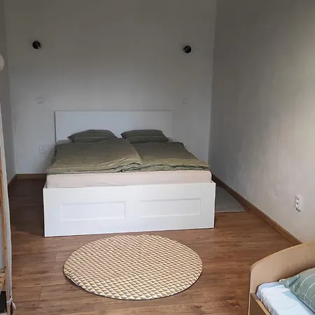 Apartmán Na Samote Jelenec